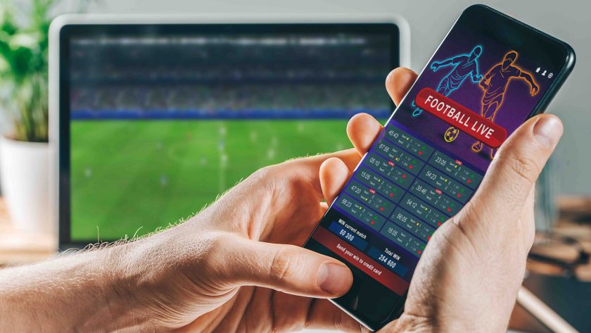 Sports betting hedging